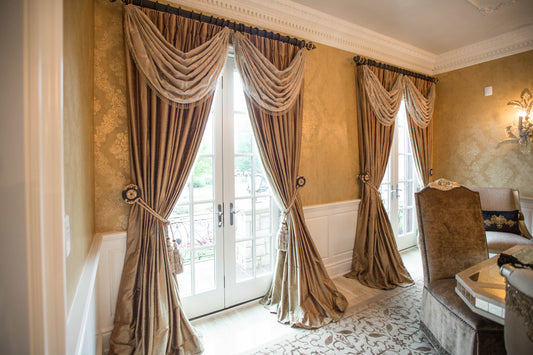 Dramatic Drapery: How Long, Luxurious Curtains Are Redefining Melbourne Interiors