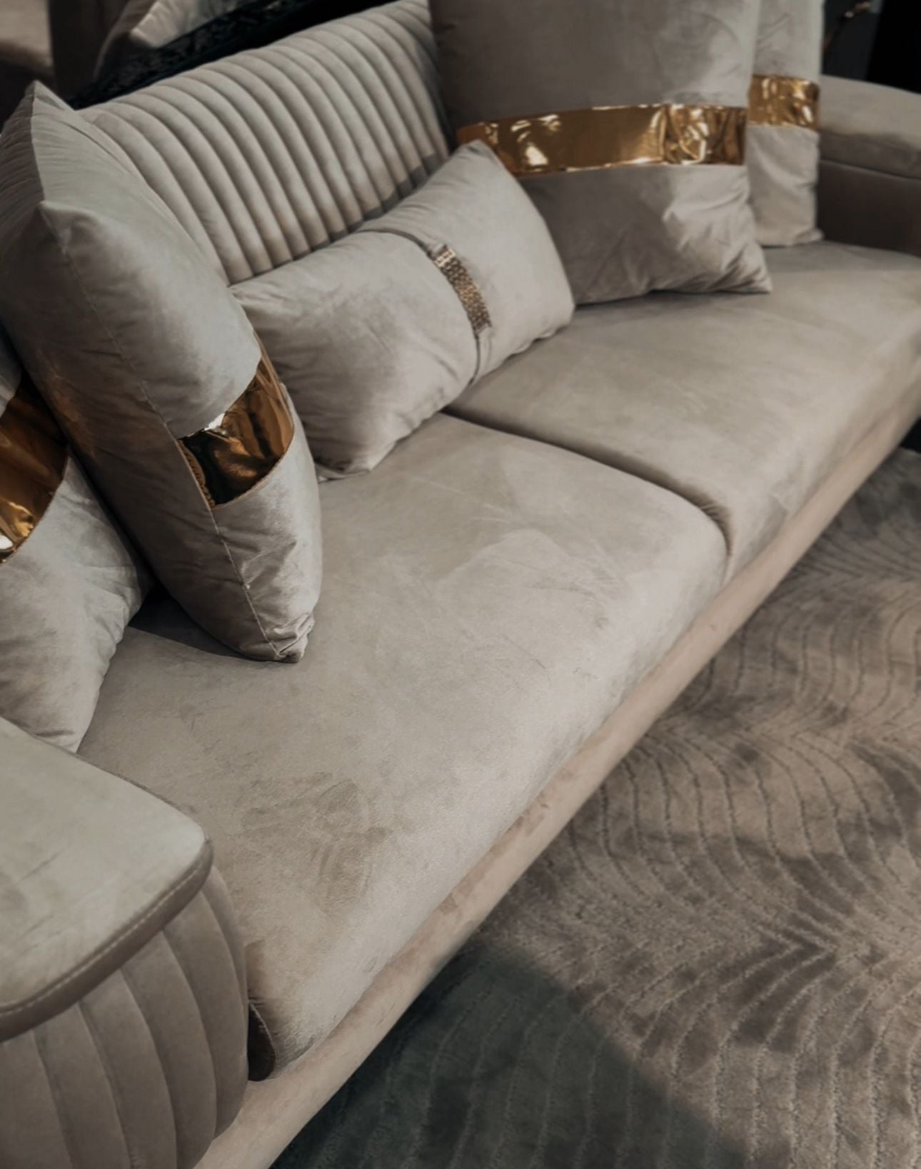 Fez Royal Velvet Sofa Bed Set 3&3&1&1(Grey/Silver or Pearl/Gold)